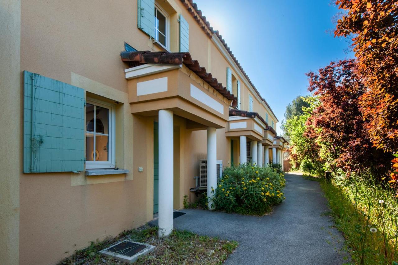 La Cabre D'Or - Duplex Avec Piscine Partagee Apartment Cabries Bagian luar foto